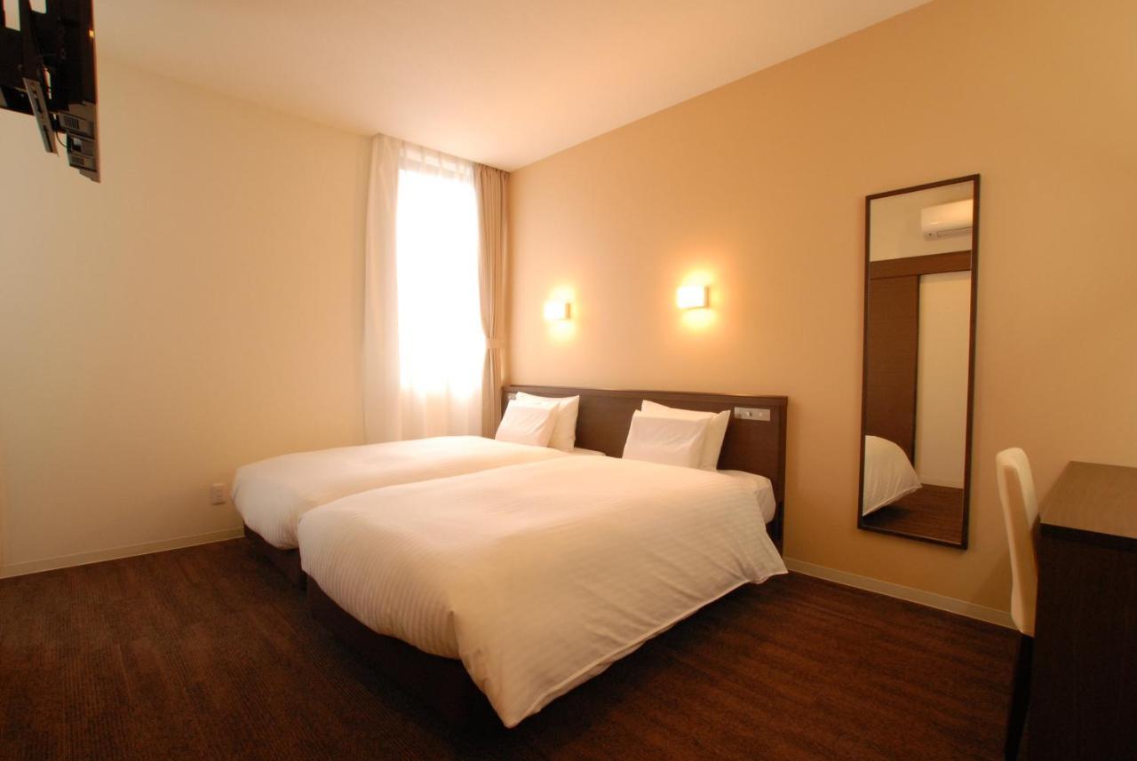 Ab Hotel Isesaki Buitenkant foto