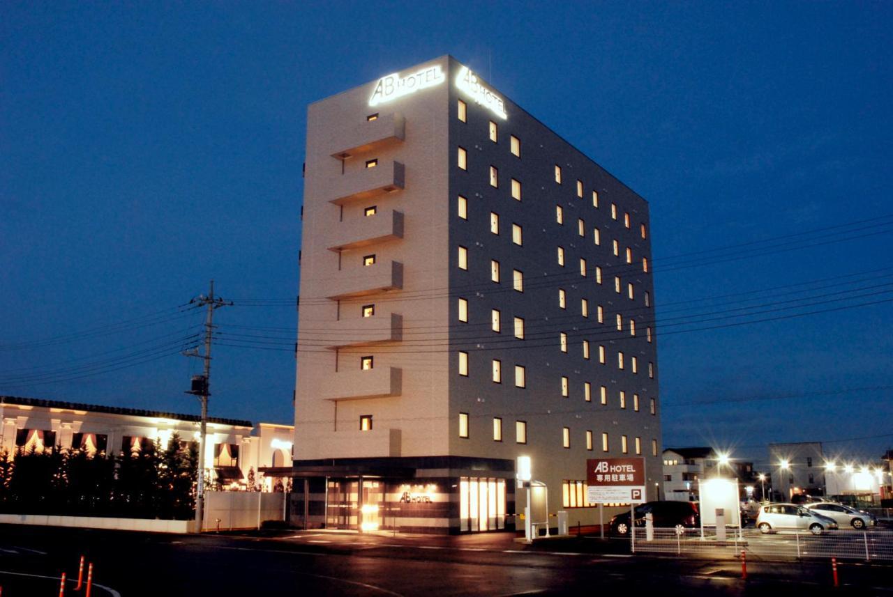 Ab Hotel Isesaki Buitenkant foto